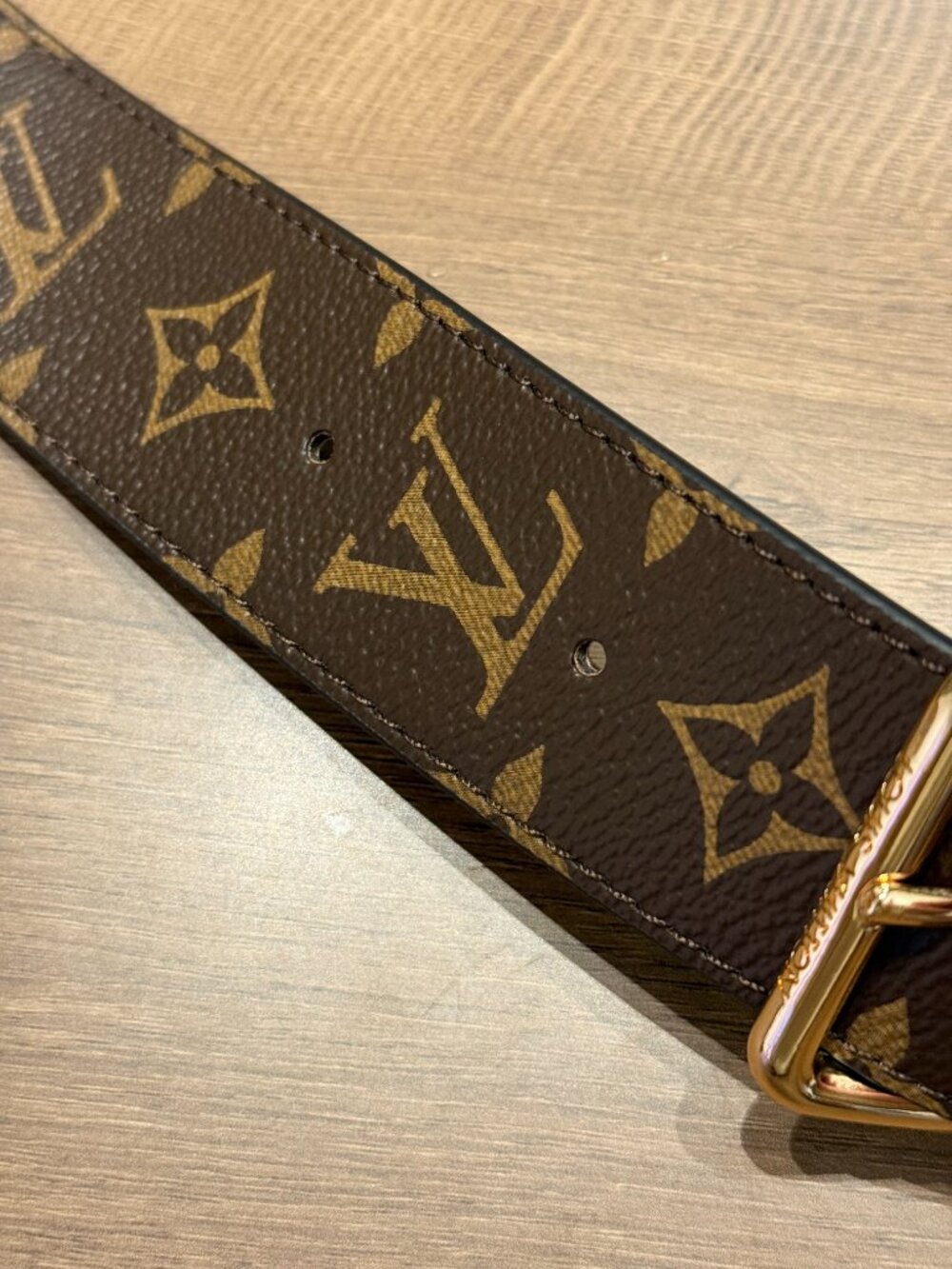 Louis Vuitton Monogram Wide Adjustable Bag Shoulder Strap ~120cm Gold Hardware - Picture 5 of 15